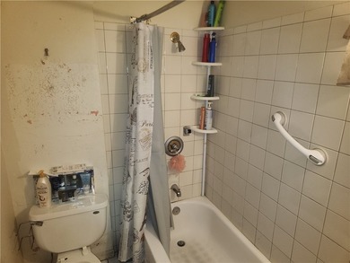 OWNER OCCUPY OR INVESTOR OPPORTUNITY... YOU DECIDE!!! Great - photo 11