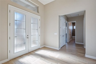 Luxury Golf Course Home with Casita & 60-Foot RV Garage in Los - photo 11