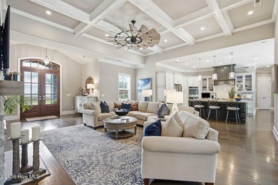 Experience exceptional luxury and timeless craftsmanship in this - photo 12