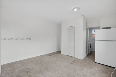 Excellent investment opportunity to acquire a 22-unit - photo 12