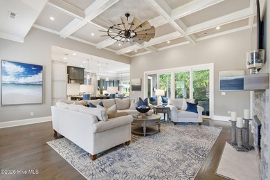 Experience exceptional luxury and timeless craftsmanship in this - photo 14