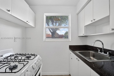 Excellent investment opportunity to acquire a 22-unit - photo 15