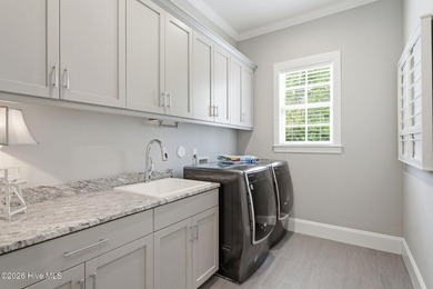 Experience exceptional luxury and timeless craftsmanship in this - photo 28