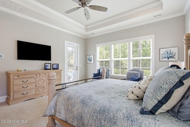 Experience exceptional luxury and timeless craftsmanship in this - photo 31