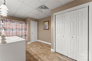Built with pride, designed to last, and meticulously maintained - photo 33
