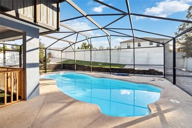 Beautiful 3-bedroom, 2-bathroom pool home with over 2000 square - photo 35