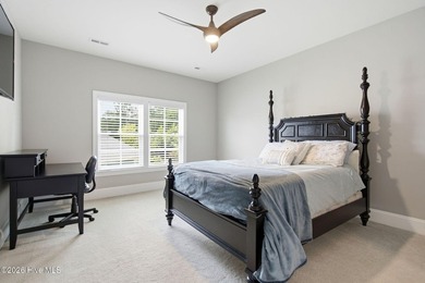 Experience exceptional luxury and timeless craftsmanship in this - photo 41