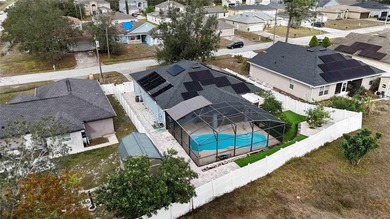 Beautiful 3-bedroom, 2-bathroom pool home with over 2000 square - photo 47