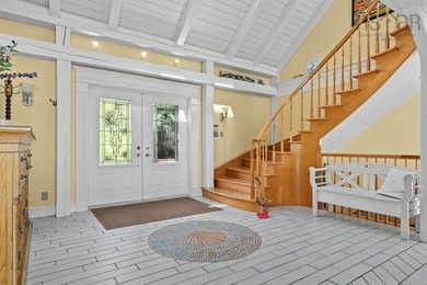 At the private, resort-style estate known as Scallop Bay - photo 13