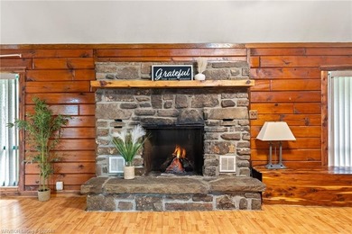 Beautiful 3-bedroom, 2-bath log home offering 1,860 square feet - photo 7
