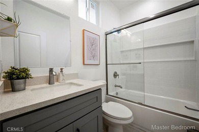 Incredible opportunity to own 2 Homes on One Lot in Santa Ana - photo 20