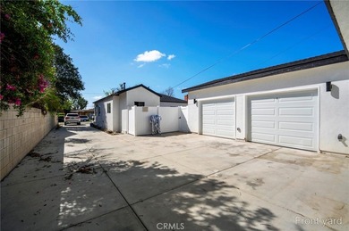 Incredible opportunity to own 2 Homes on One Lot in Santa Ana - photo 22