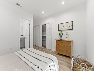 Incredible opportunity to own 2 Homes on One Lot in Santa Ana - photo 30