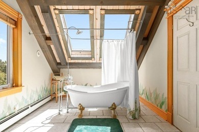 At the private, resort-style estate known as Scallop Bay - photo 33