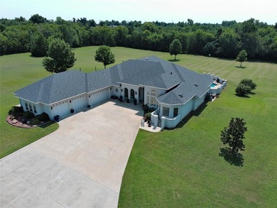 (private lake, pond, creek) Home For Sale in Chickasha Oklahoma