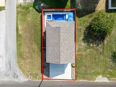 Fully Furnished & Ready for Fun! This ideally located retreat is - photo 42