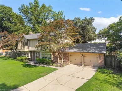Welcome to 10018 Andover Place, where community living meets - photo 2