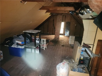 Investor Alert! Great opportunity to add a value-add property to - photo 11