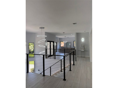 Premier location in the exclusive, guard-gated waterfront Kings - photo 12