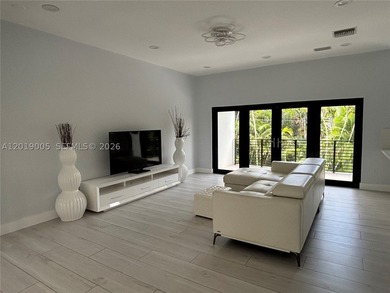 Premier location in the exclusive, guard-gated waterfront Kings - photo 13