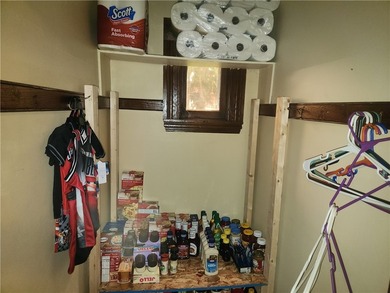 Investor Alert! Great opportunity to add a value-add property to - photo 14