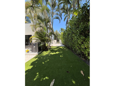 Premier location in the exclusive, guard-gated waterfront Kings - photo 34