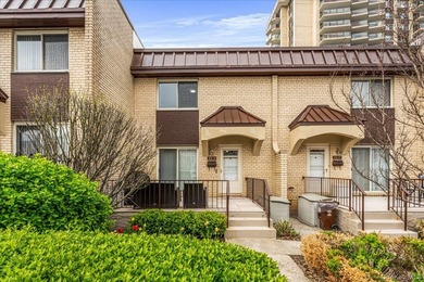 Welcome to Towers at Waters Edge, one of Bayside's most - photo 1