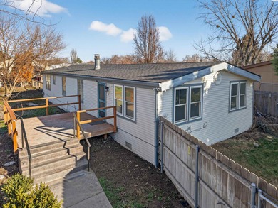 Columbia River Home Sale Pending in Burbank Washington
