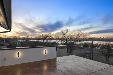 VIEWS! VIEWS! VIEWS! Just completed! Enjoy a front-row seat to - photo 4