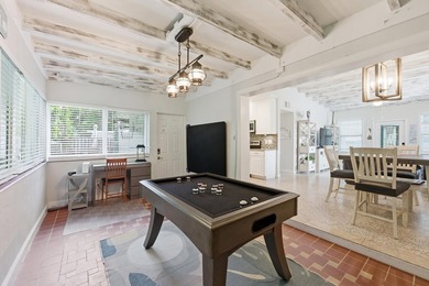 Rare, one-of-a-kind property at the end of a quiet dead-end - photo 19