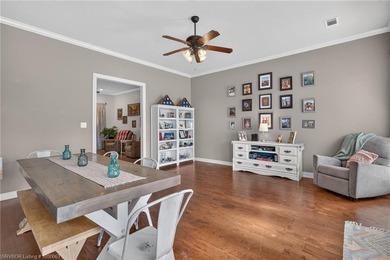 Welcome to this spacious 3-bedroom, 2-bath home offering 2,393 - photo 6