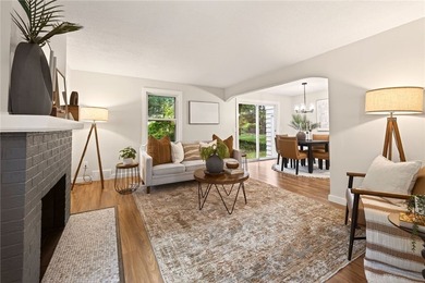 Welcome to this picture-perfect, move-in ready home in the heart - photo 2