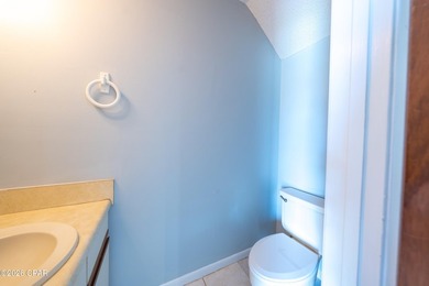 Welcome to Landings at Lake Caroline, Unit C-6 is a well-priced - photo 10
