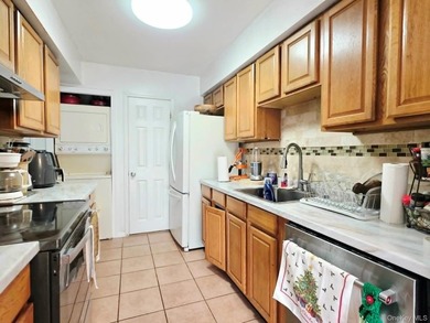 Great for First Time Home Buyer or for Investor looking for a - photo 11