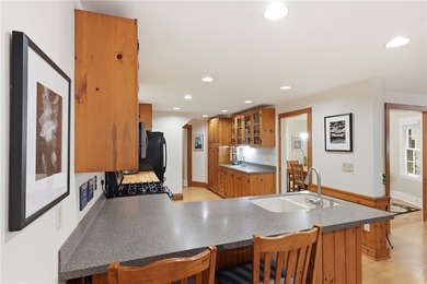 Set in the premier Cobbs Hill enclave, this move-in ready home - photo 14