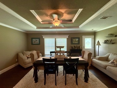 Located on beautiful Lake Saint John, this immaculate 4 bedroom - photo 14