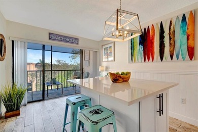 This beautifully renovated, turn-key furnished condo is a hidden - photo 16