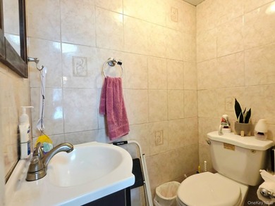 Great for First Time Home Buyer or for Investor looking for a - photo 17