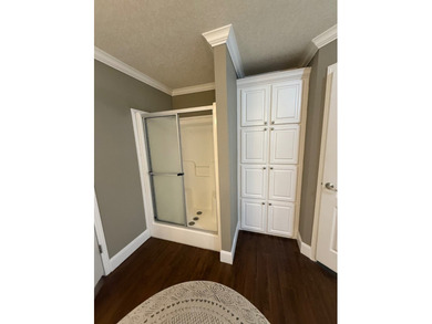 Located on beautiful Lake Saint John, this immaculate 4 bedroom - photo 35