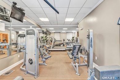A rare 1,359 sq. ft. urban sanctuary! This luxury 3BR/2BA - photo 9