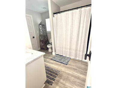 Beautiful spacious home with no steps to the water! This - photo 11