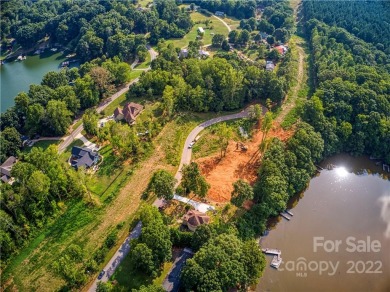 Amazing opportunity to own over 2.8 acres in a quiet cul-de-sac - Lake Acreage For Sale in Sherrills Ford, North Carolina