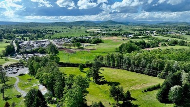 Amazing 6.051 land tract in the Coolest Town in America. This