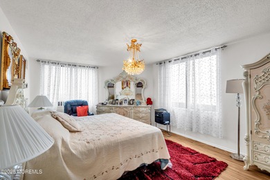 Don't miss this rare penthouse condo in a prime commuter