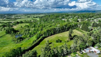 Amazing 6.051 land tract in the Coolest Town in America. This