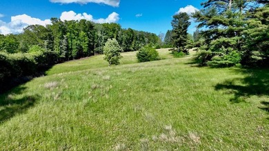 Amazing 6.051 land tract in the Coolest Town in America. This