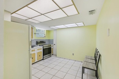 Unique opportunity in Morningside. Large lot. Near downtown - photo 24