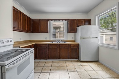 Fantastic investment opportunity in the desirable Maplewood - photo 19