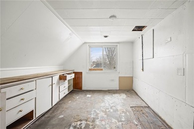 Fantastic investment opportunity in the desirable Maplewood - photo 25