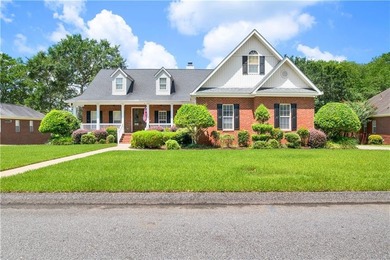 Experience the perfect blend of luxury, comfort, and outdoor - photo 1
